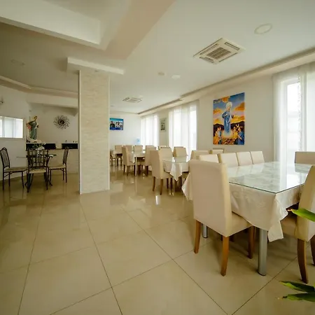 Pansion Milena I Mario 3* Medjugorje